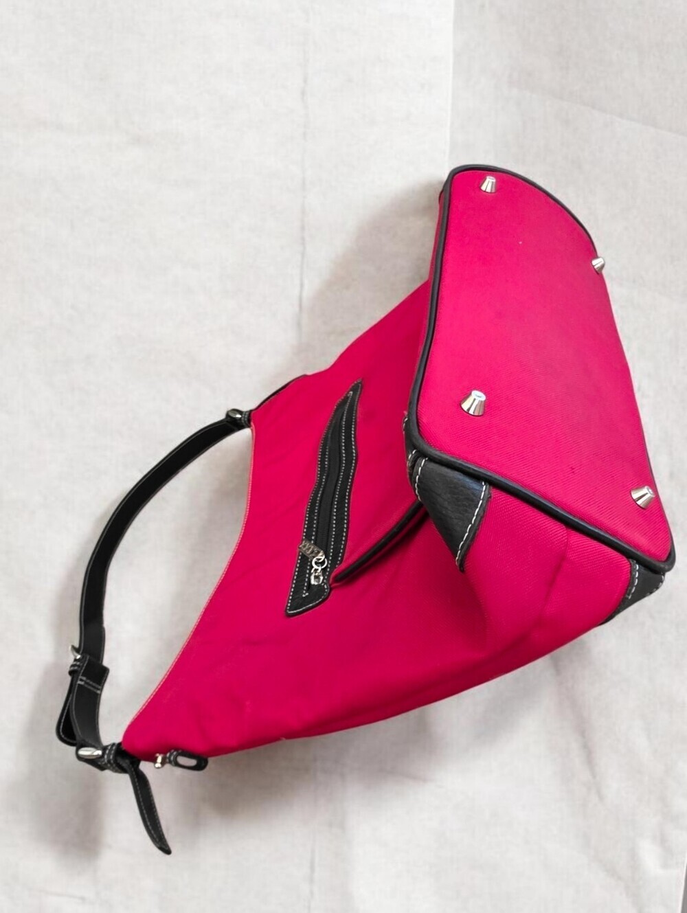 MAXX NY Large Red Microfiber with Black Trim Shoulder Bag - Picture 6 of 16
